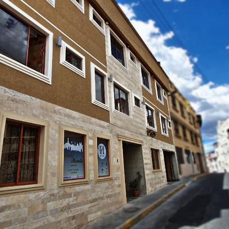 Hotel Marsella Quito Exterior foto